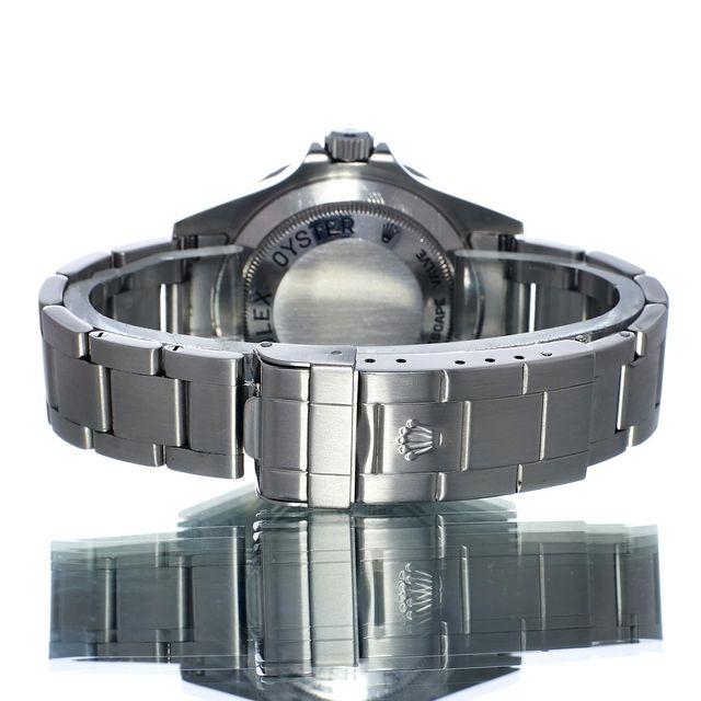 Rolex Sea-Dweller 16600 Image 3